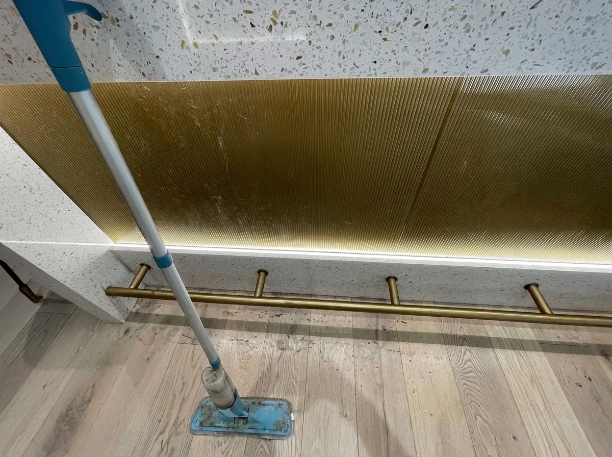 Cleaning Service Before
